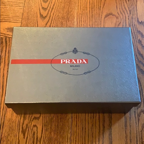 Prada nappa leather cap-toe ballet flats - Picture 2 of 6